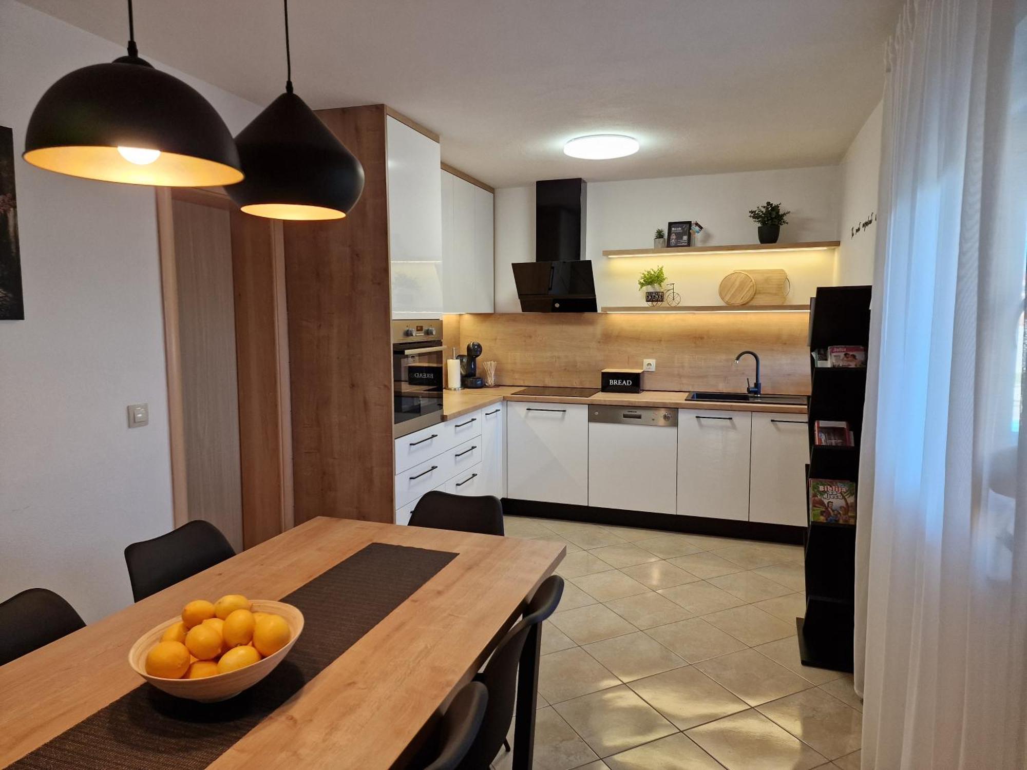 Holiday Home Near Trogir Kastel Stafilic Ngoại thất bức ảnh